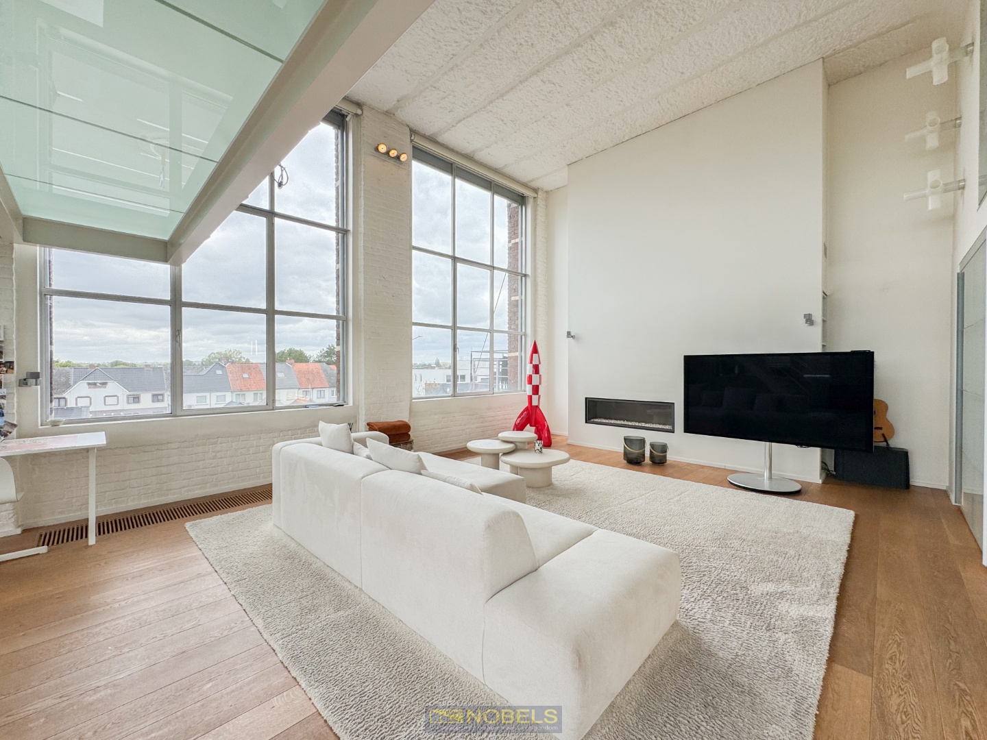 Te koop, exclusieve, hoogwaardige afgewerkte loft met 3 slaapkamers te Oudenaarde! - photo 2