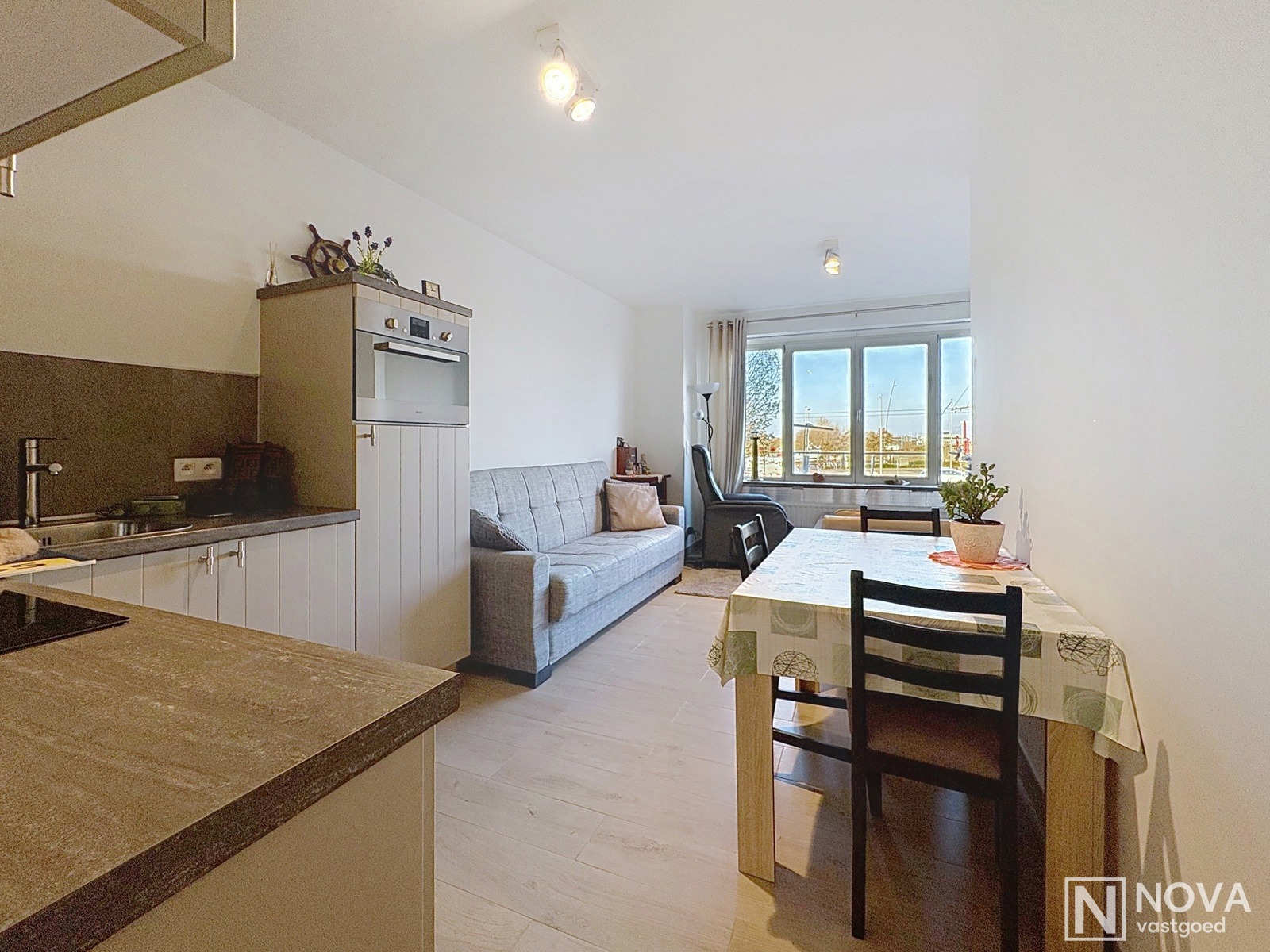 Uitstekend gelegen appartement met 2 slaapkamers op de Kaai. - foto 4