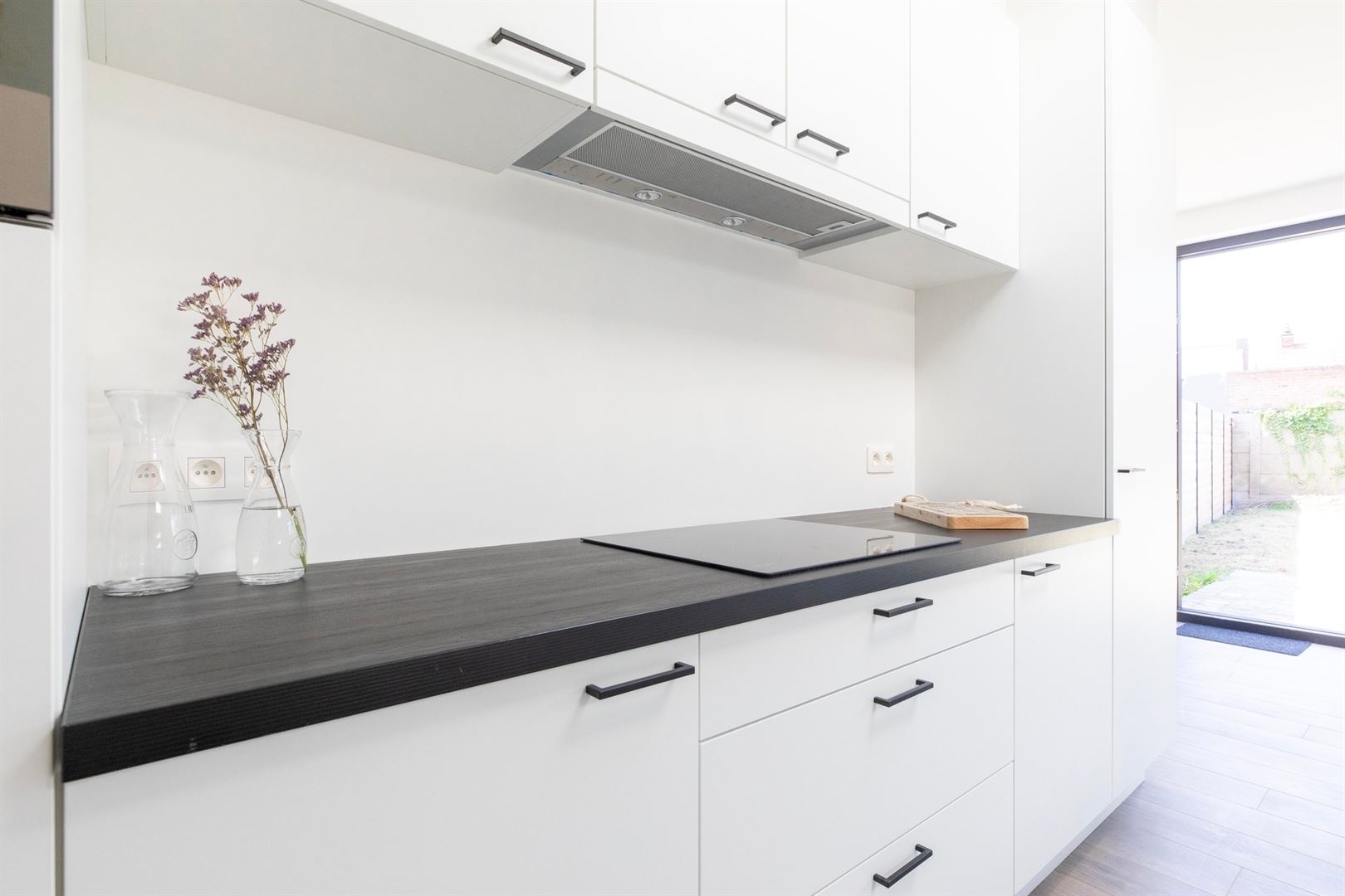 Volledig afgewerkte nieuwbouwwoning MOGELIJKS 6% BTW !! - foto 2