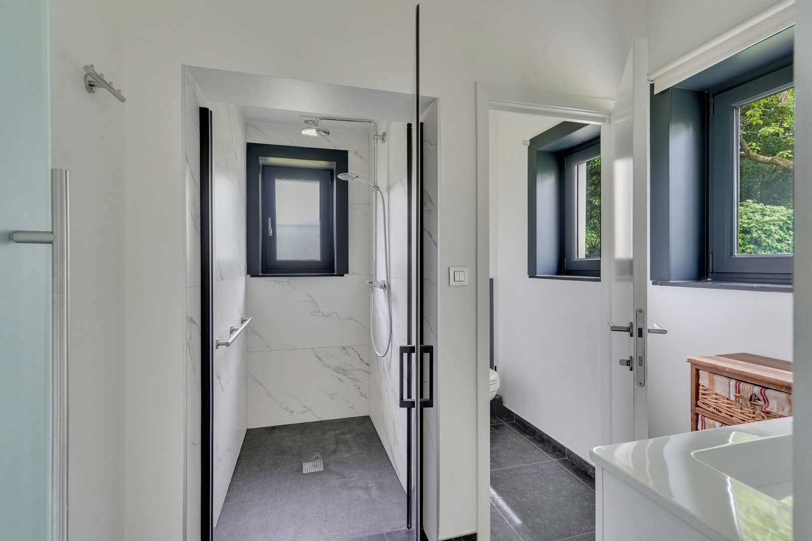 RUIME HOB MET 6 SLPKS EN TINY HOUSE TE KOOP - MAASMECHELEN - foto 5