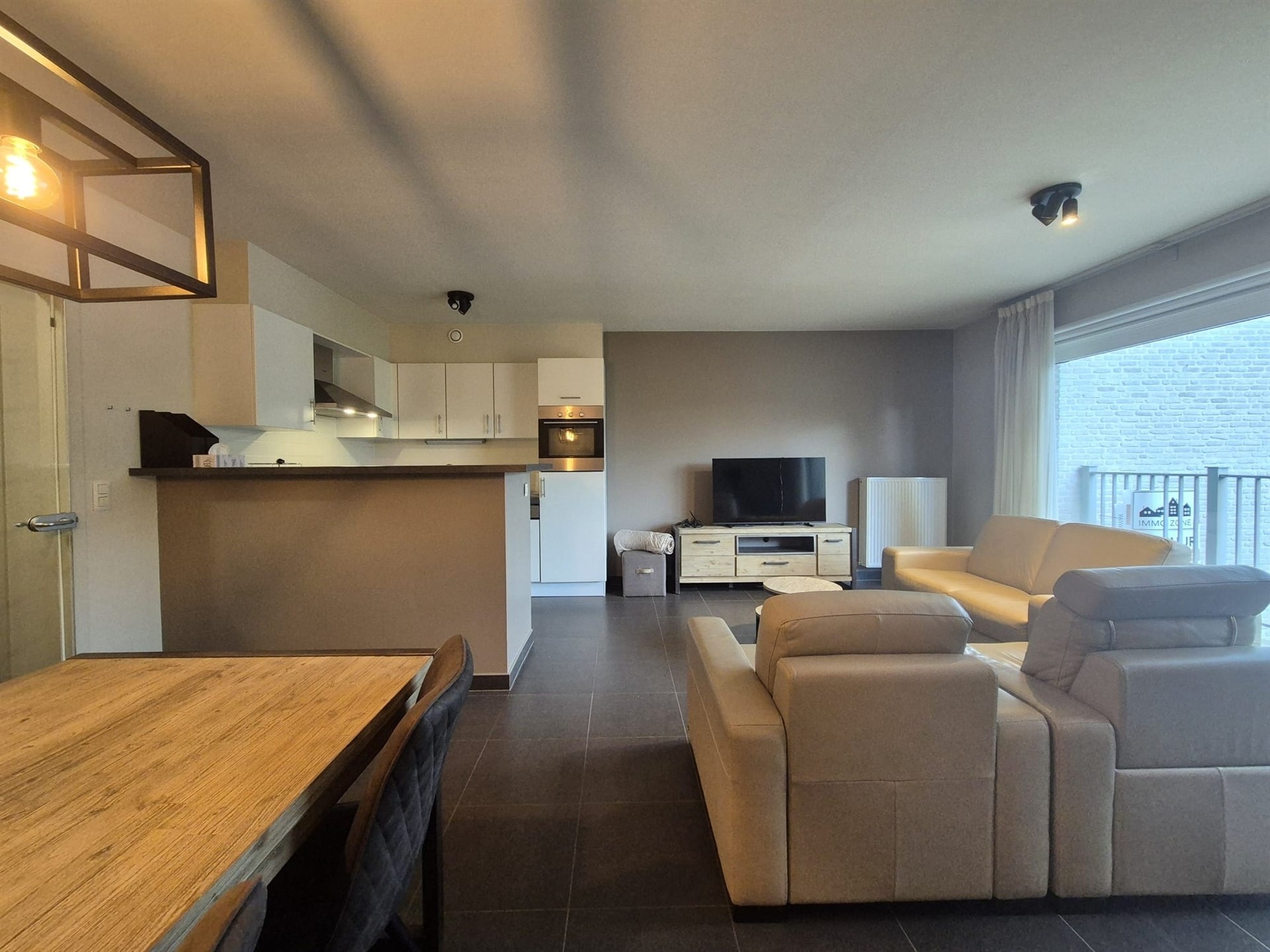 Modern 2-slaapkamerappartement in een stijlvol landelijk gebouw - foto 5