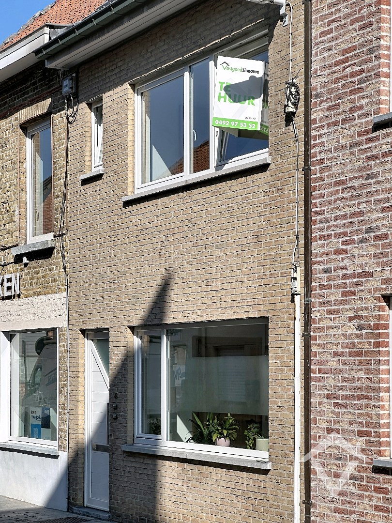 Ruim duplex appartement met zonnig terras in centrum Koekelare - foto 2