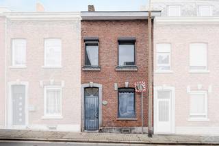 We Invest Liège et Cyril vous proposent à la vente cette agréable maison 2 façades idéalement située à Ans. Elle se compose d’un lumineux...