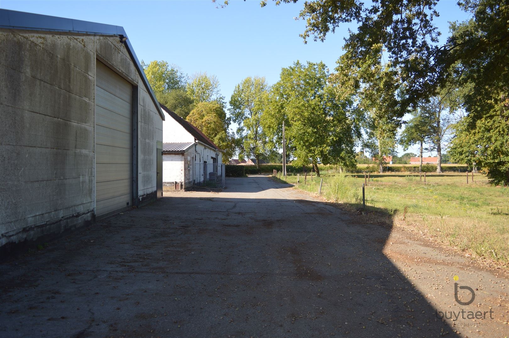 Commercial for rent in Kalmthout - photo 2