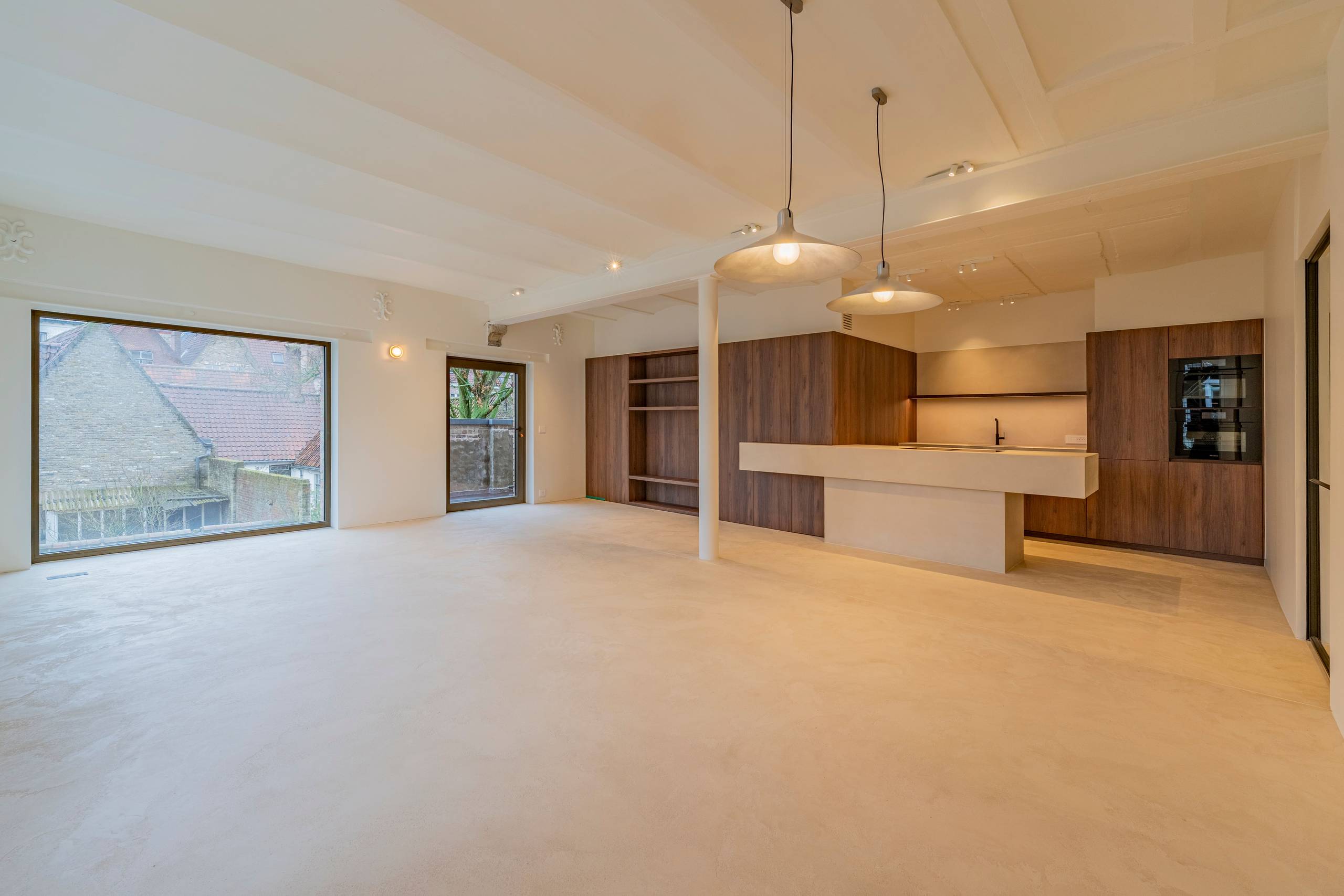 Luxueus gerenoveerd appartement aan de reien in het hart van Brugge - foto 2