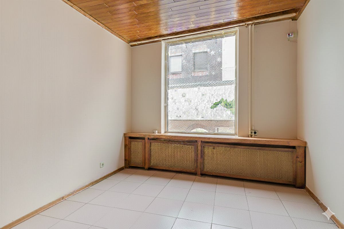 Maison prête à déménager à vendre près du centre d'Izegem. - photo 3