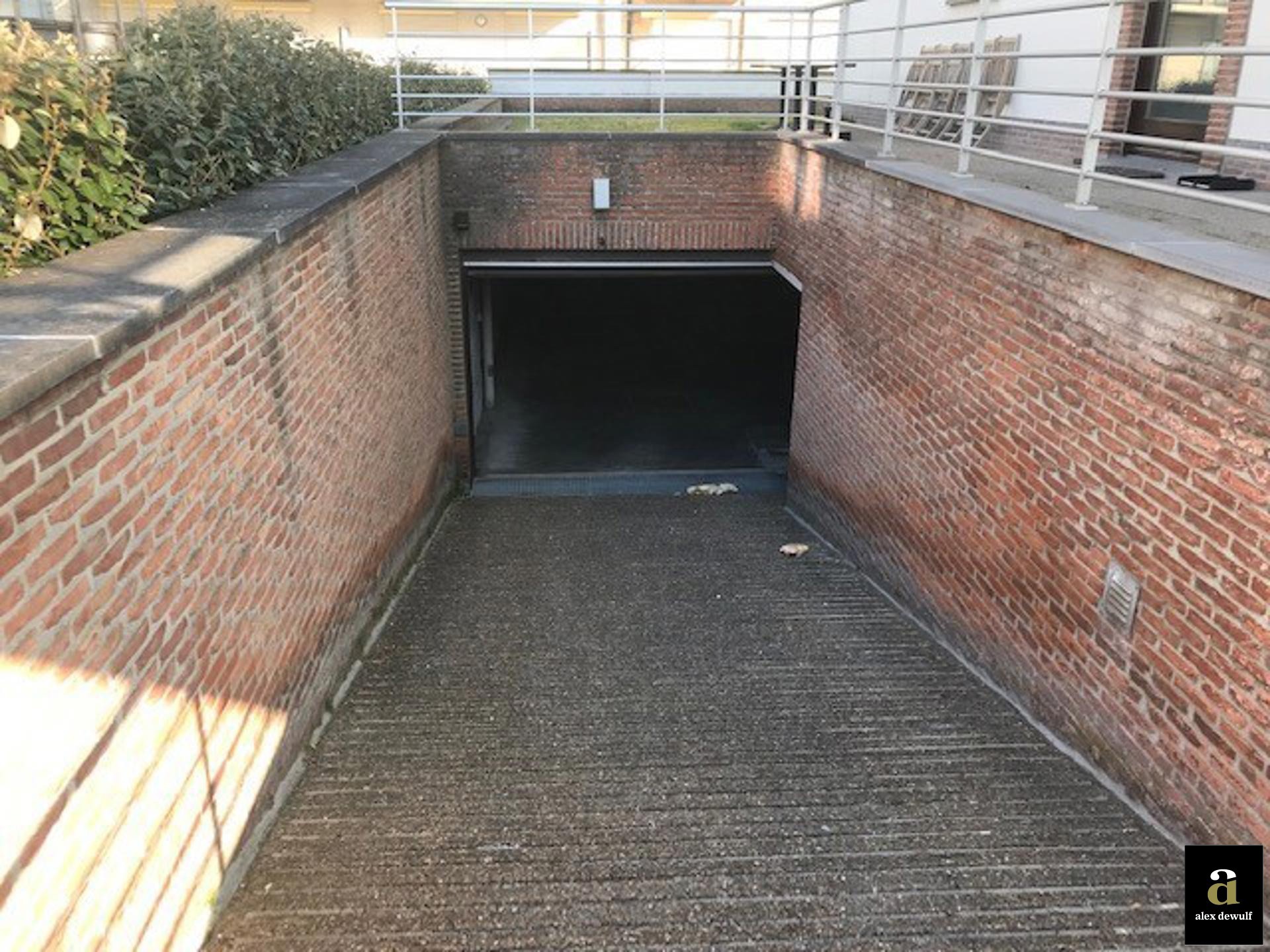 autostaanplaats te huur in de Jozef Nellenslaan - foto 2