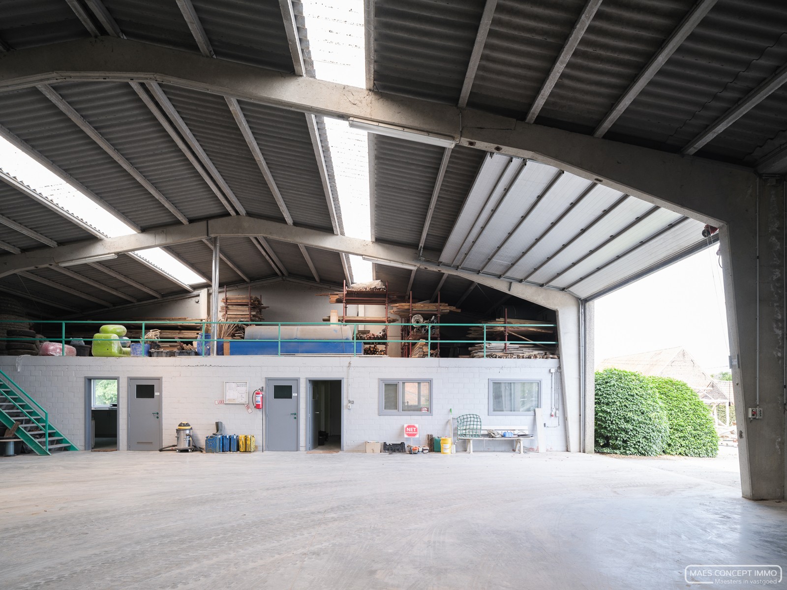 Te koop handelsfonds en machinepark in Lendelede - photo 1