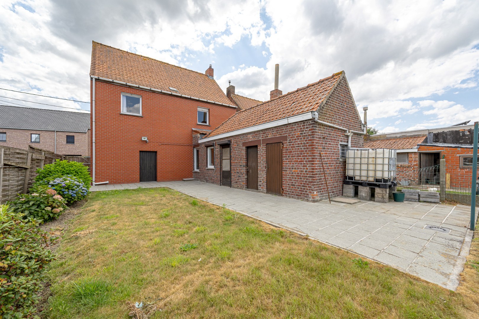 Open woning op een groot perceel in Moorslede-centrum - foto 4
