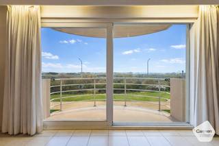 Dit prachtige appartement bevindt zich aan de achterzijde van de bekende residentie Duinenveld te Nieuwpoort-Bad.Dankzij de ideale oriëntatie, de...