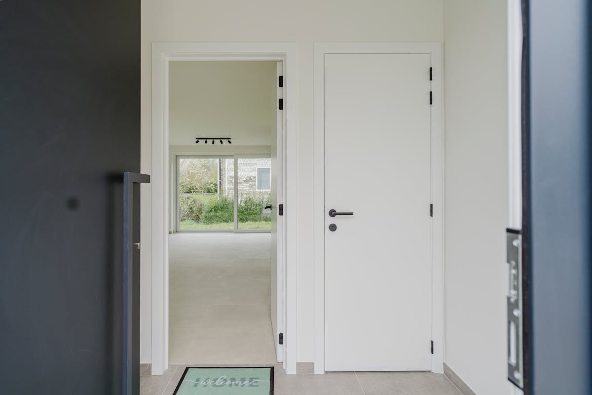 Nieuwe hoekwoning met 3 kamers, tuin & garage te huur in Kortrijk - foto 4