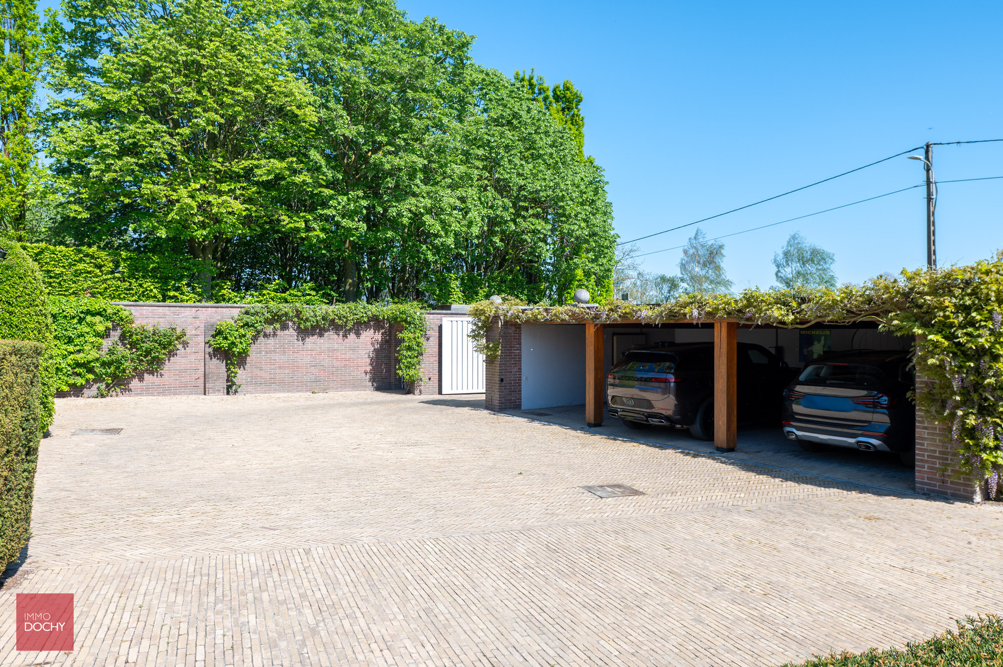 Zeer goed onderhouden ruime villa op 5.328m² - foto 4