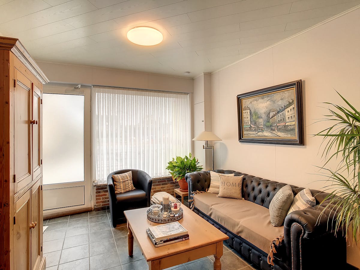 Appartement d'une pièce prêt à emménager au rez-de-chaussée à Proven - photo 2