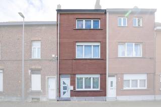 [[ DIT PAND NEEMT DEEL AAN DE ERA OPEN HUIZEN DAG OP 6/12 VAN 9:30 TOT 10:30 ]]Te koop: gesloten woning in het centrum van Vilvoorde, op...