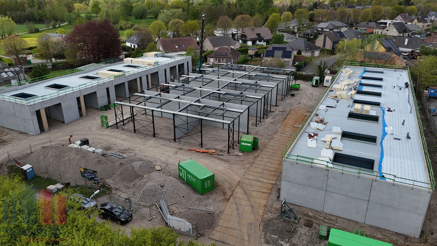 Nieuwbouw KMO-units te koop vanaf 90 m² tot 184 m² in Berlare - photo 4