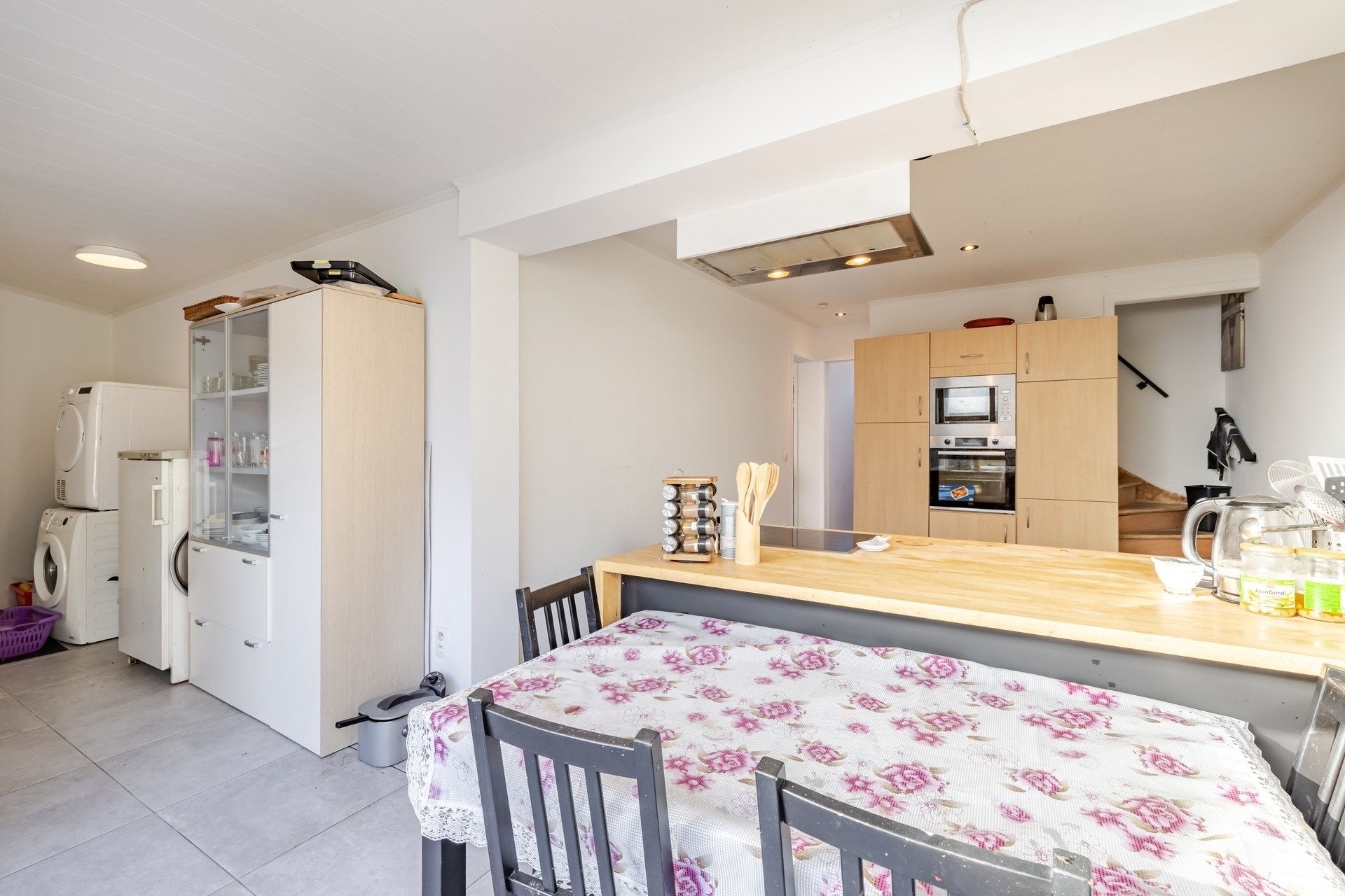 Energiezuinige hoekwoning met 5 slaapkamers en tuin in Berlare - foto 5