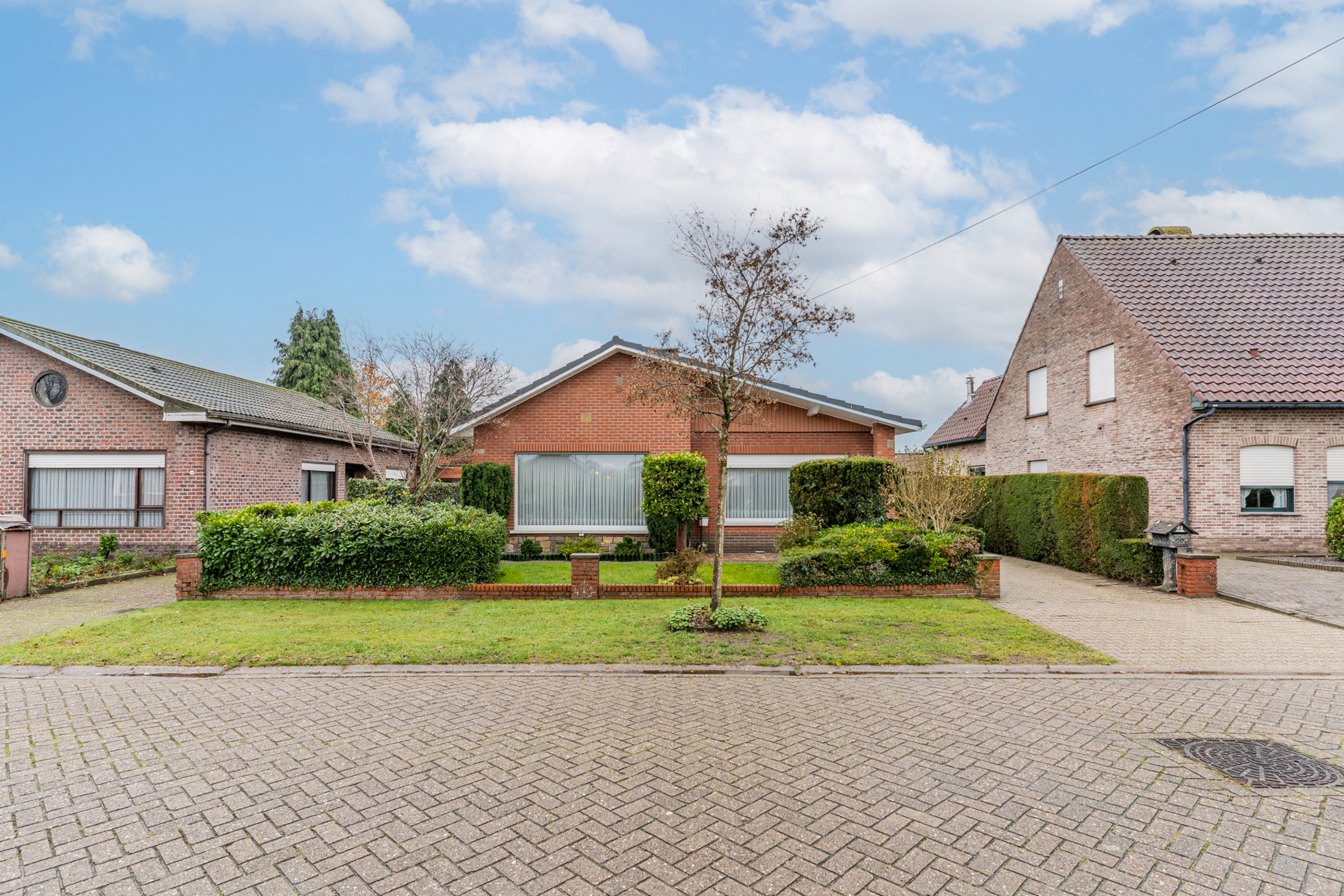 Instapklare laagbouwwoning in rustige verkaveling - foto 2