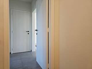 Op de derde verdieping, in het hartje van Beerse, bevindt zich dit vernieuwde appartement met een zonnig dakterras waar het heerlijk vertoeven is...