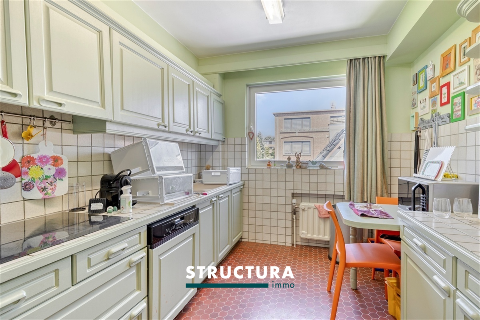 Prachtig, authentiek penthouse-appartement gelegen in een rustige buurt. - foto 5