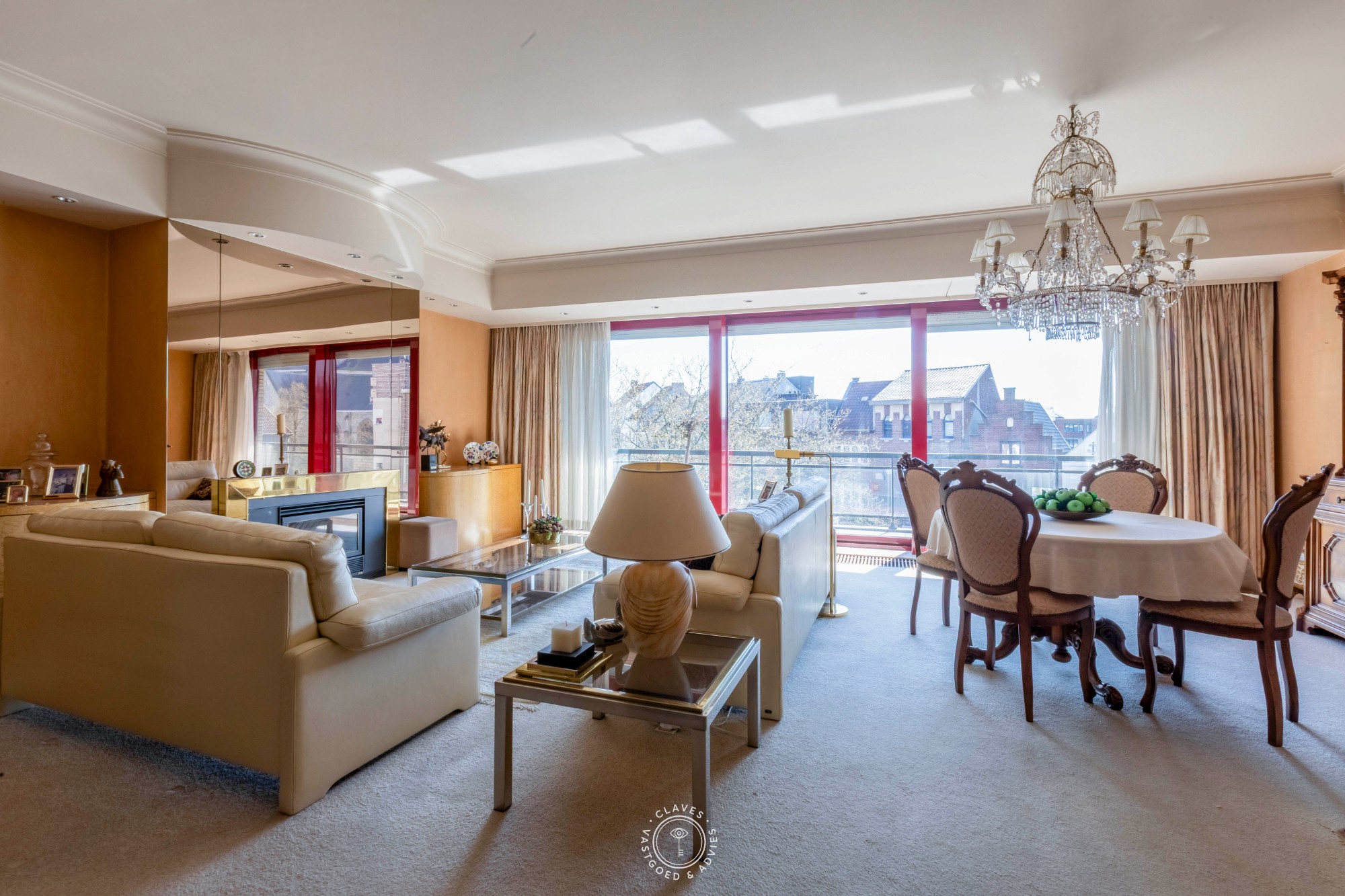 Ruim en energiezuinig appartement in het levendige hart van Sint-Niklaas - foto 2