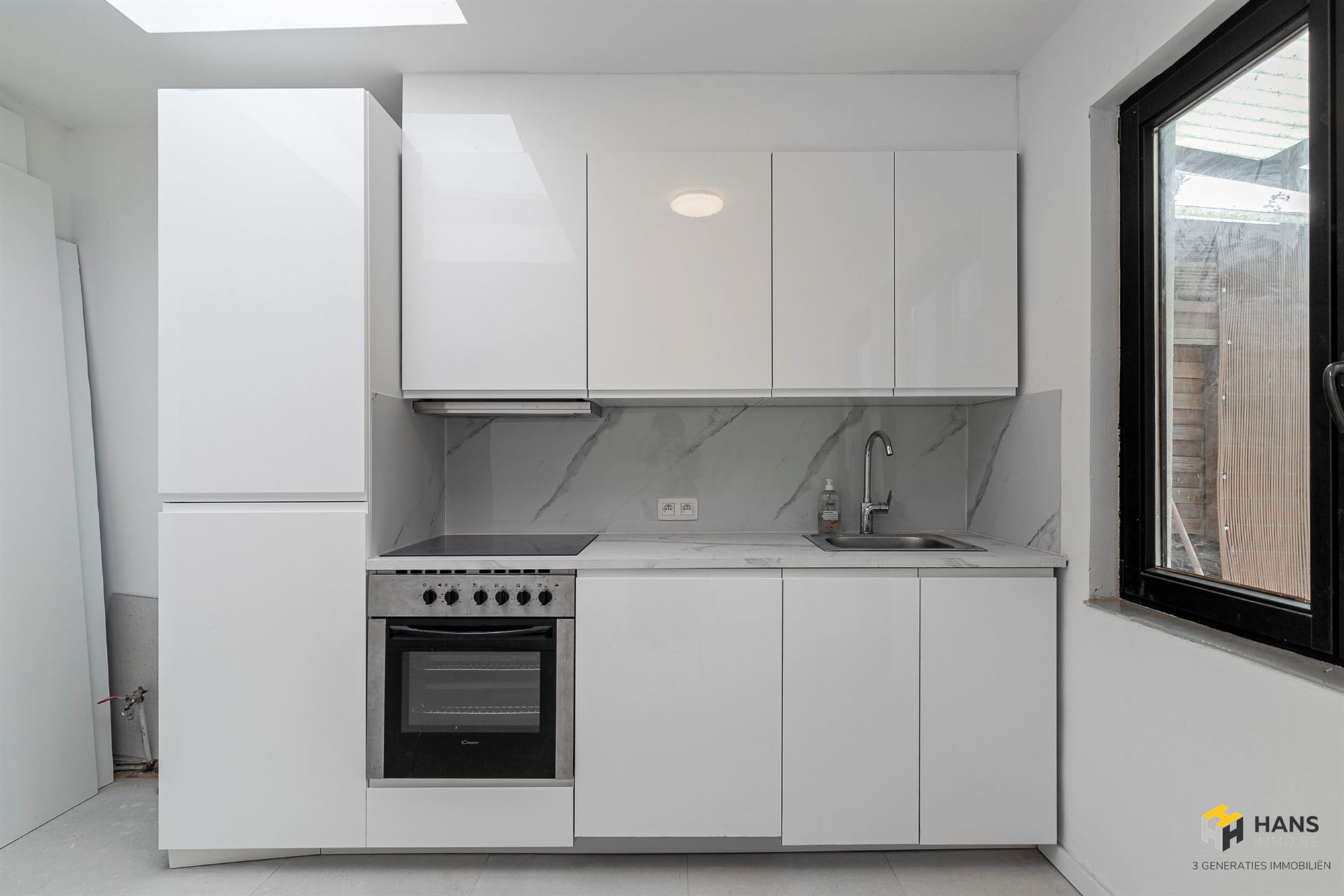 Gerenoveerde confortawoning (80 m²) met 3 slaapkamers en tuin (28 m²) in Deurne. - foto 4