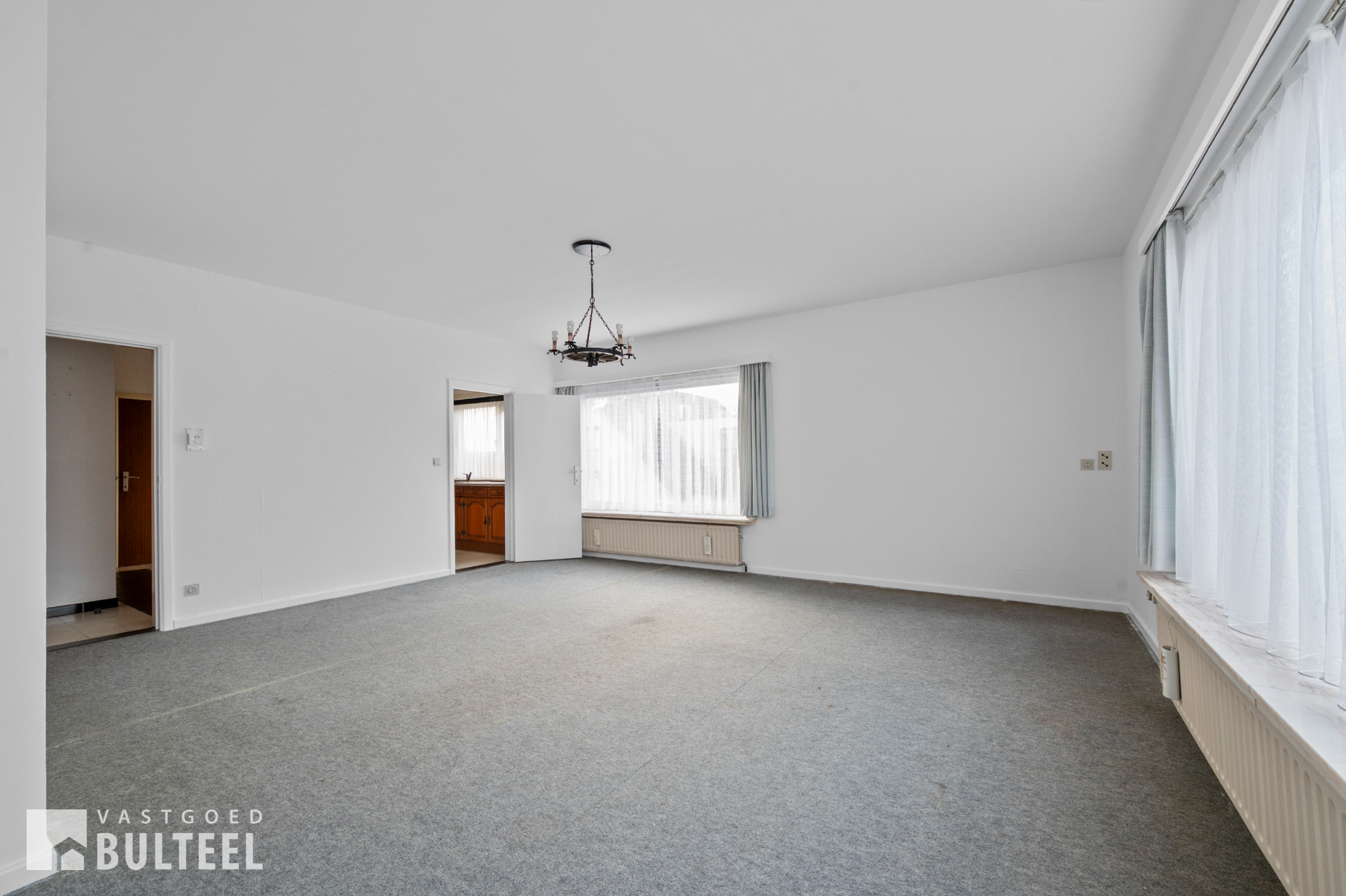 Lichtrijk appartement met 2 slaapkamers inclusief garage! - foto 4