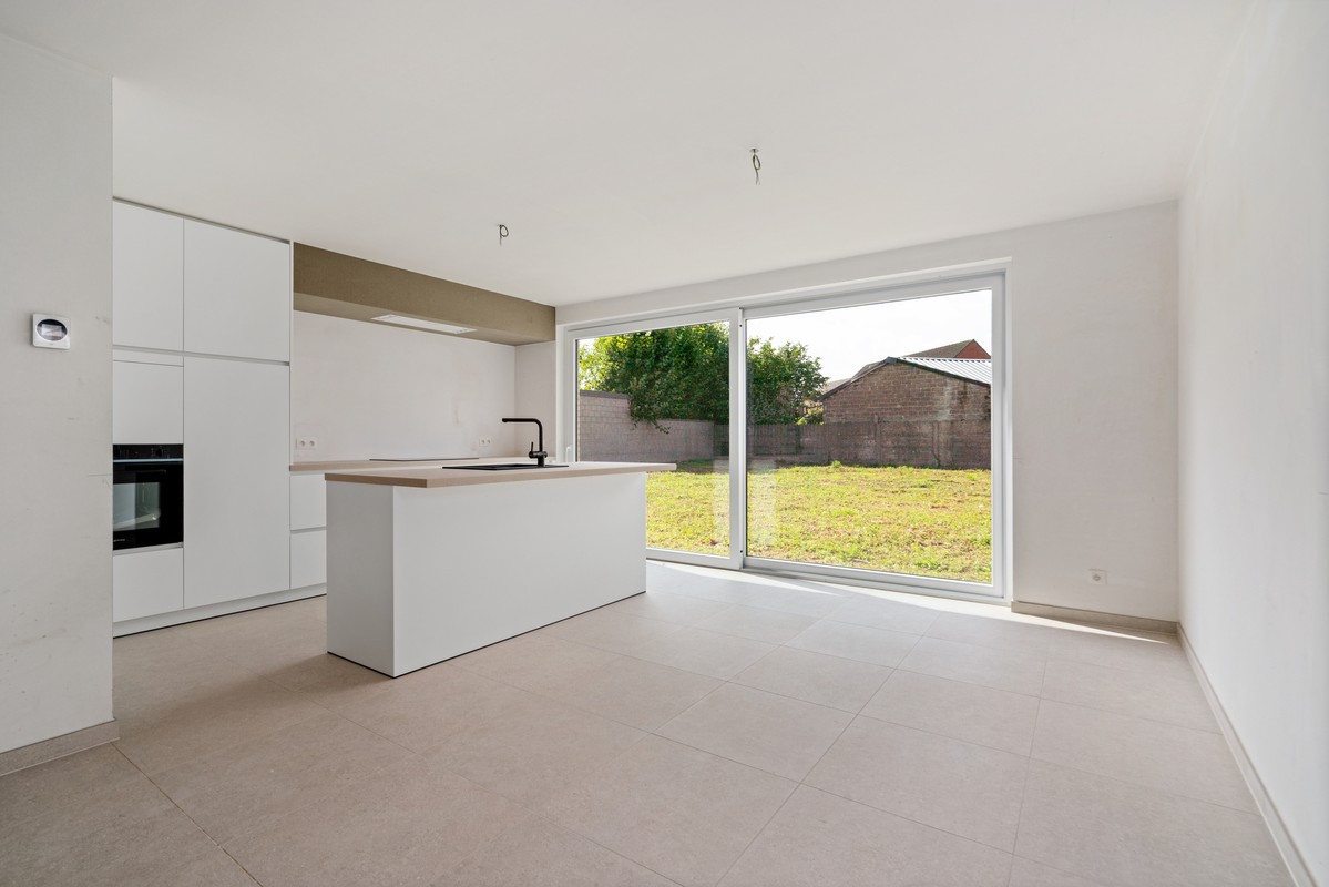 Hectaar bouwt twee ruime halfopen woningen te Serskamp - foto 3