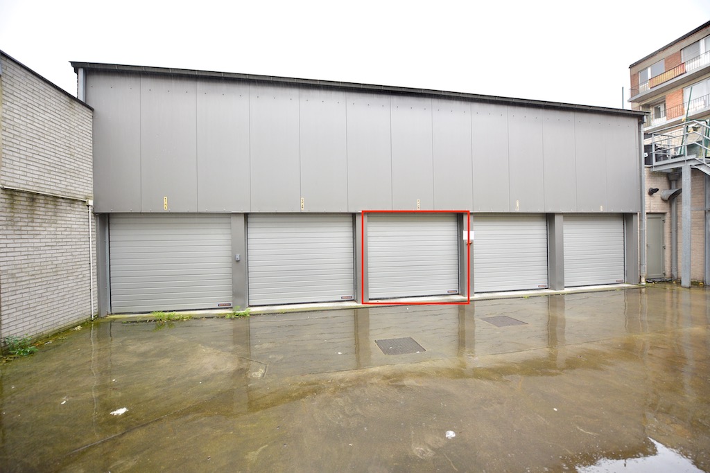 Garagebox in centrum Eeklo voor 65 EUR/mnd - foto 3