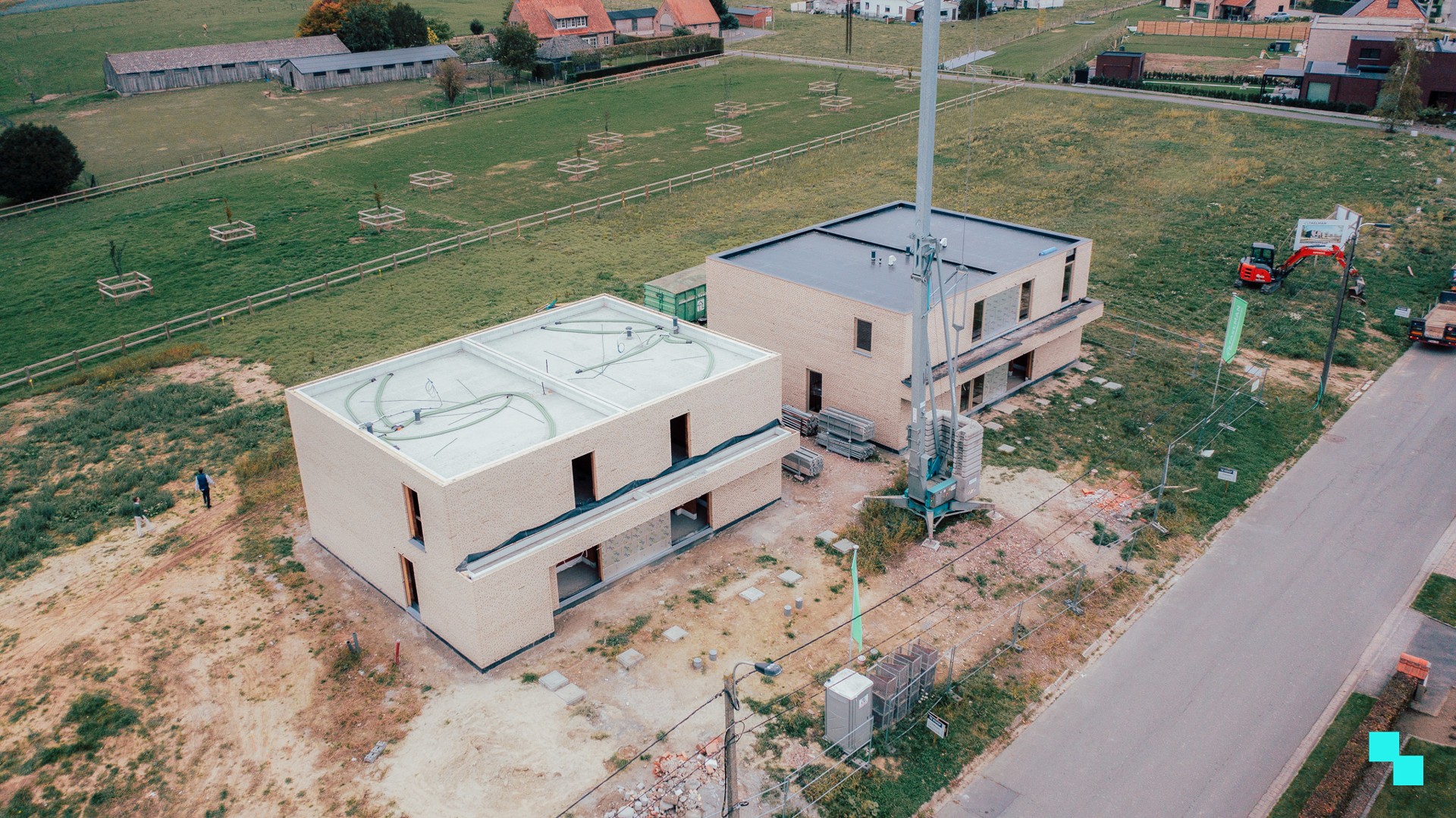 Halfopen nieuwbouwwoning met landelijke verzichten - photo 1
