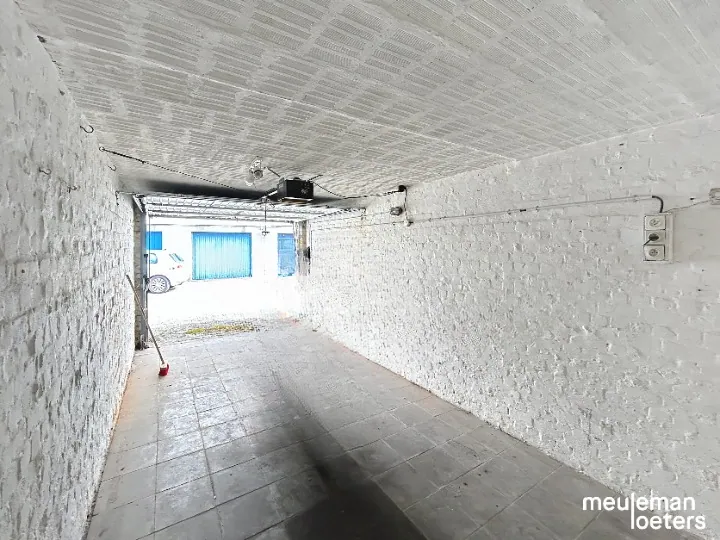 Ruime garagebox te Sint-Michiels - foto 4