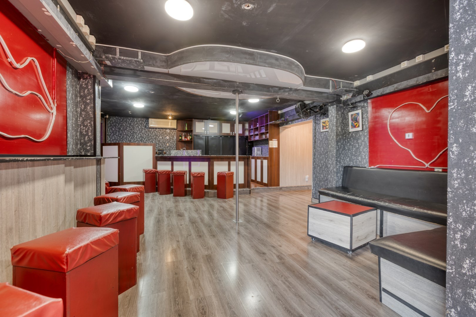 Handelshuis met tal van mogelijkheden in Geel - foto 4