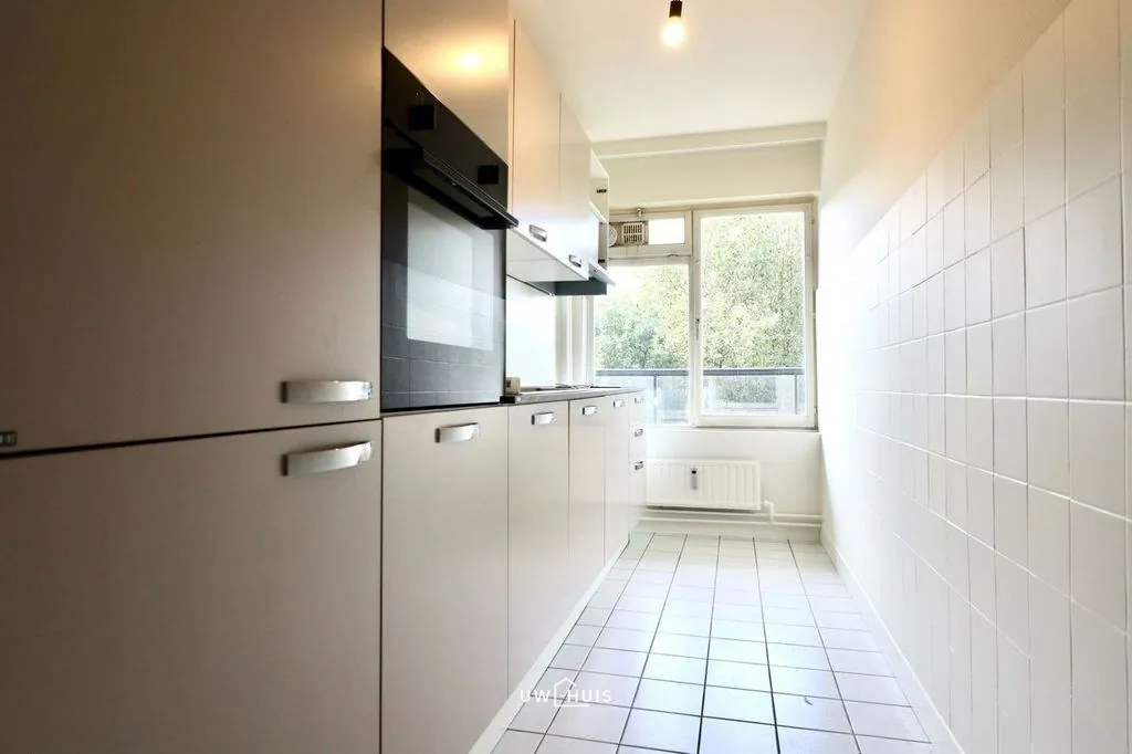 Gerenoveerd app met 2 slaapkamers, terras én garage in het centrum van Sint-Niklaas - foto 5