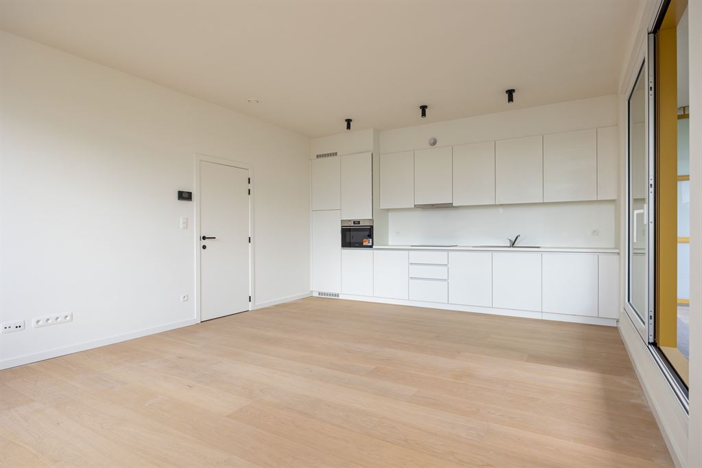 Hoogwaardig afgewerkt 2 slpk op bovenste verdieping - foto 4