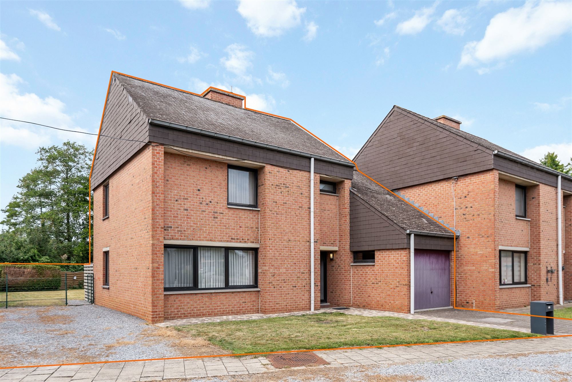 OP TE FRISSEN WONING MET 3 SLAAPKAMERS TE PAAL - foto 1