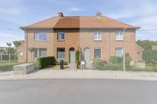 House for sale in Veurne