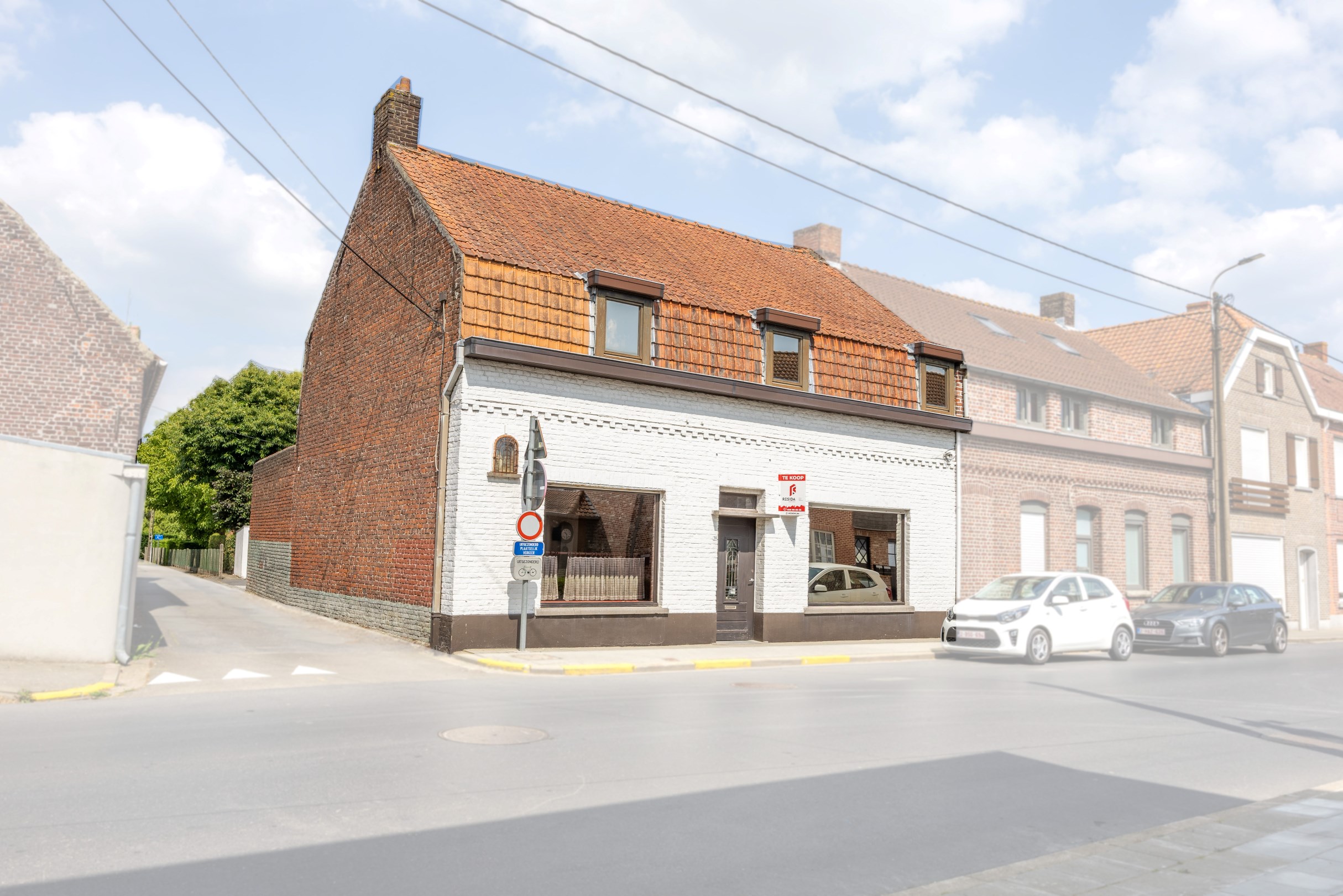 TE RENOVEREN WONING OP RUIM PERCEEL - foto 1