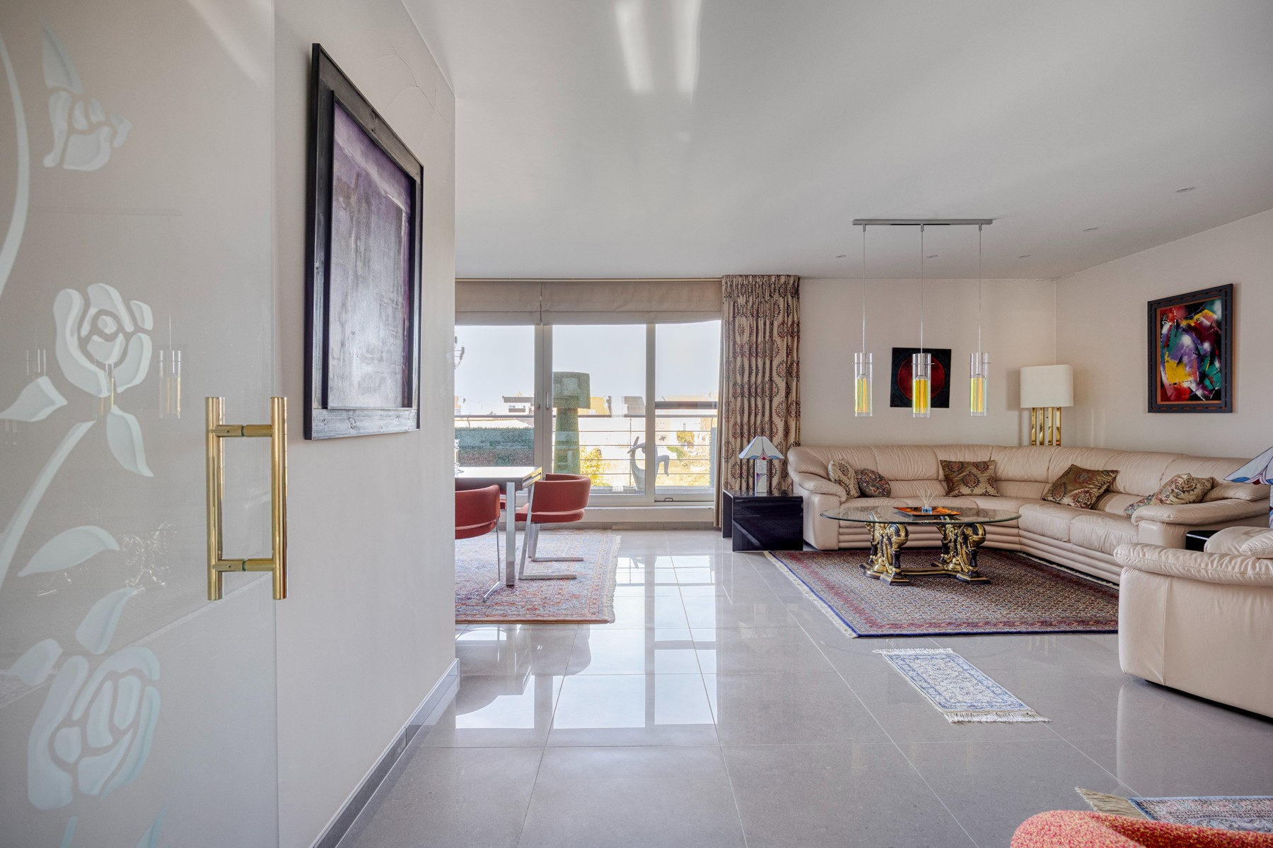 Appartement luxueux à proximité du centre - photo 5