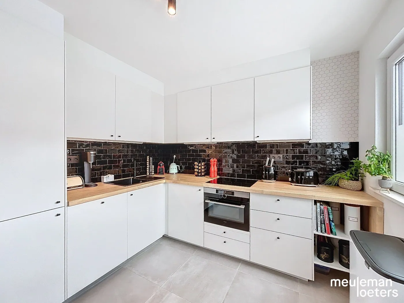 Apartment for sale in Assebroek with 2 bedrooms - photo 4