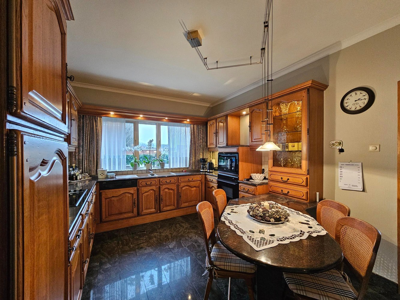 House for rent in Maasmechelen with 3 bedrooms - photo 4