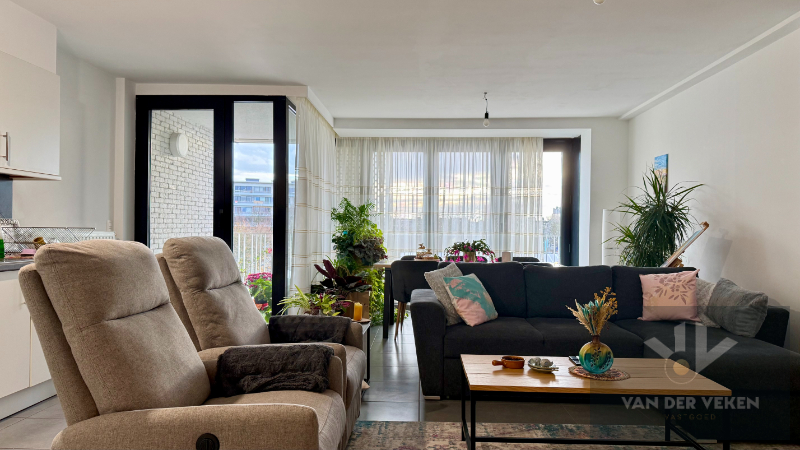 GEZELLIG 2-SLPK APPARTEMENT OP EEN TOP LOCATIE! - foto 4
