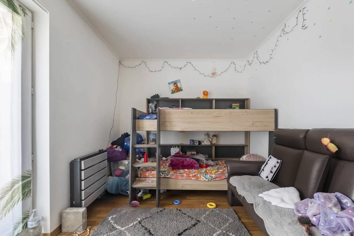 Appartement te koop op een centrale ligging in Izegem. - foto 5