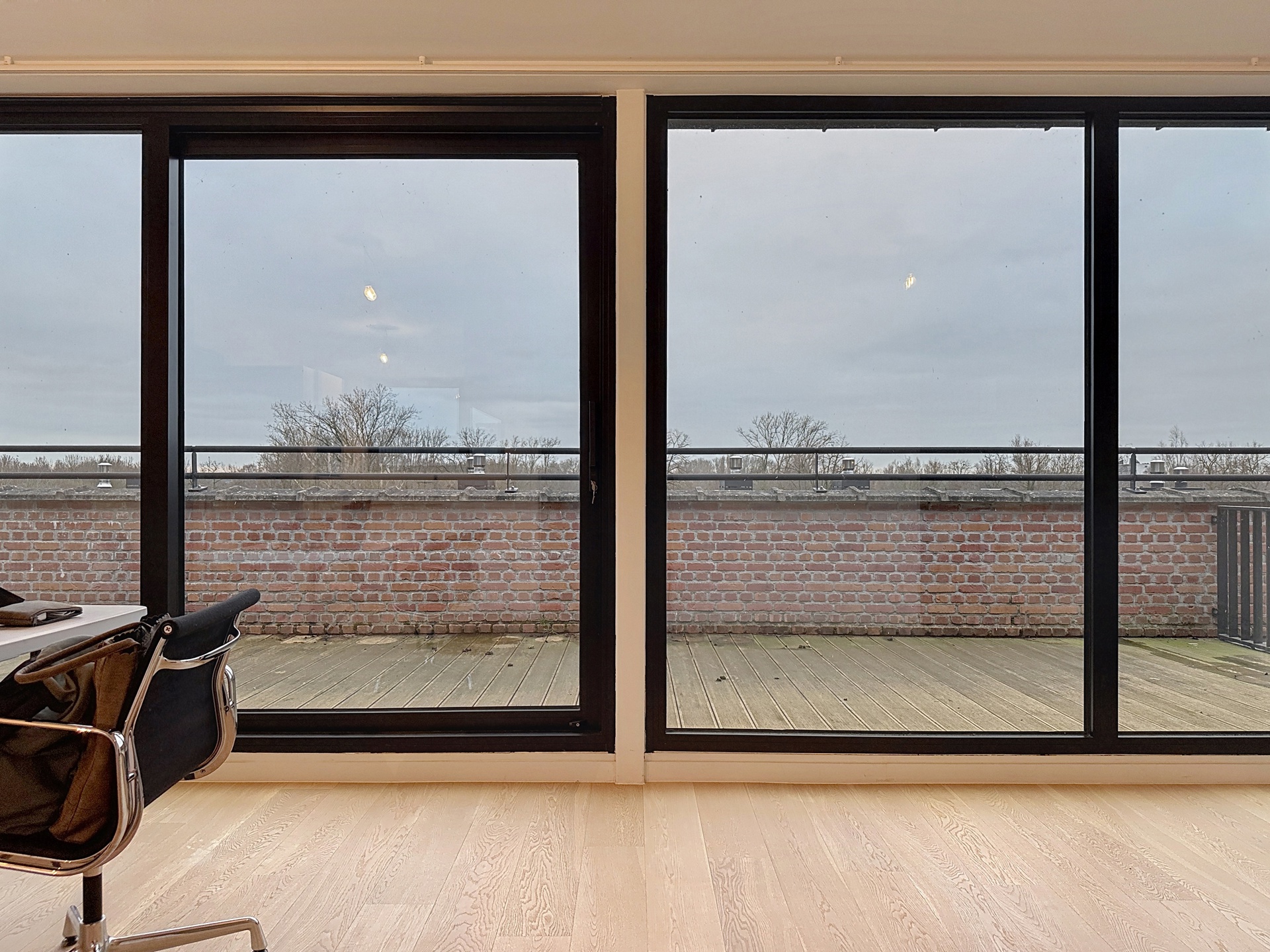 Modern penthouse gelegen op rustige site - foto 3