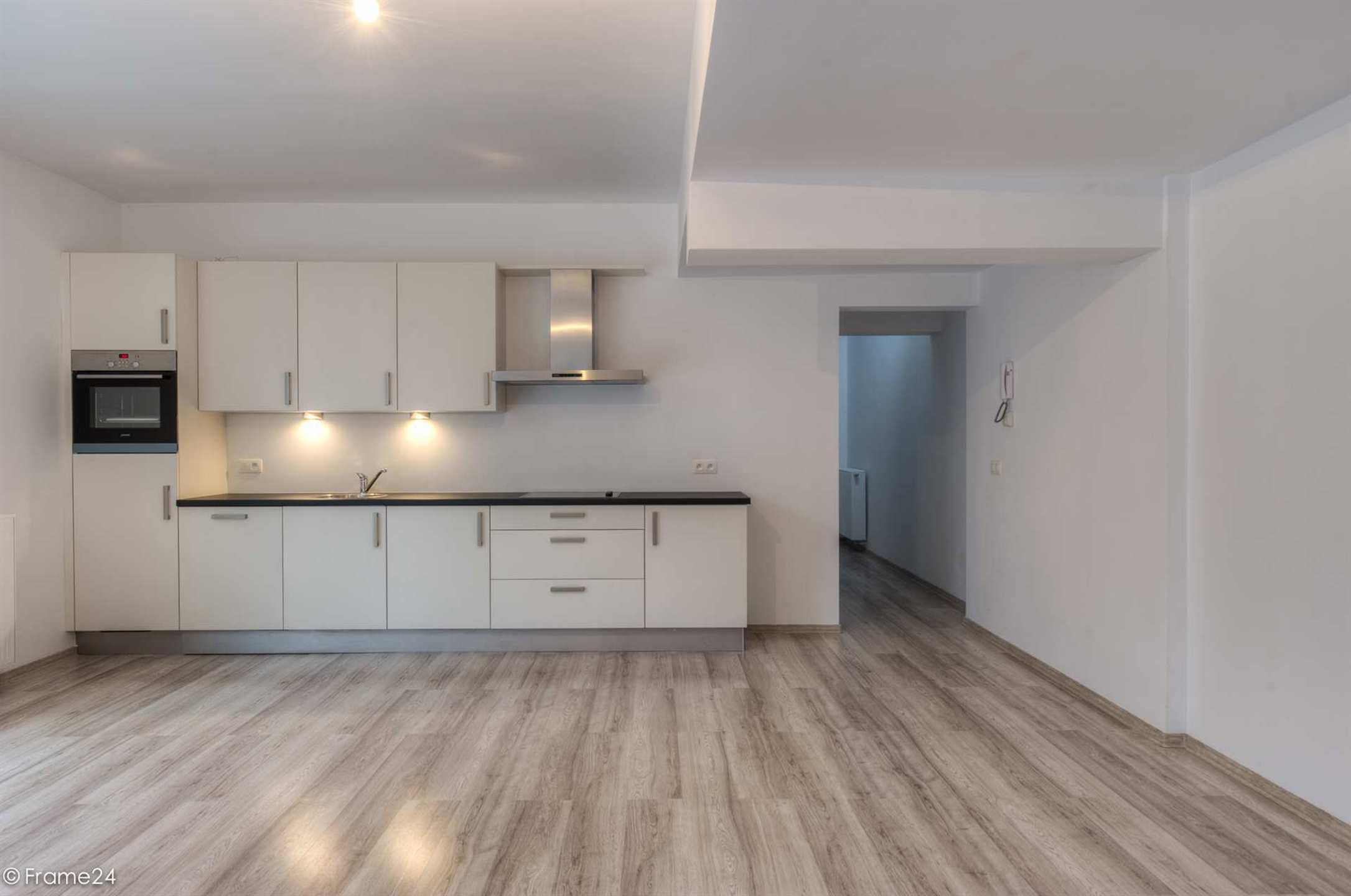 Apartment for rent in Antwerp with 1 bedroom - photo 5