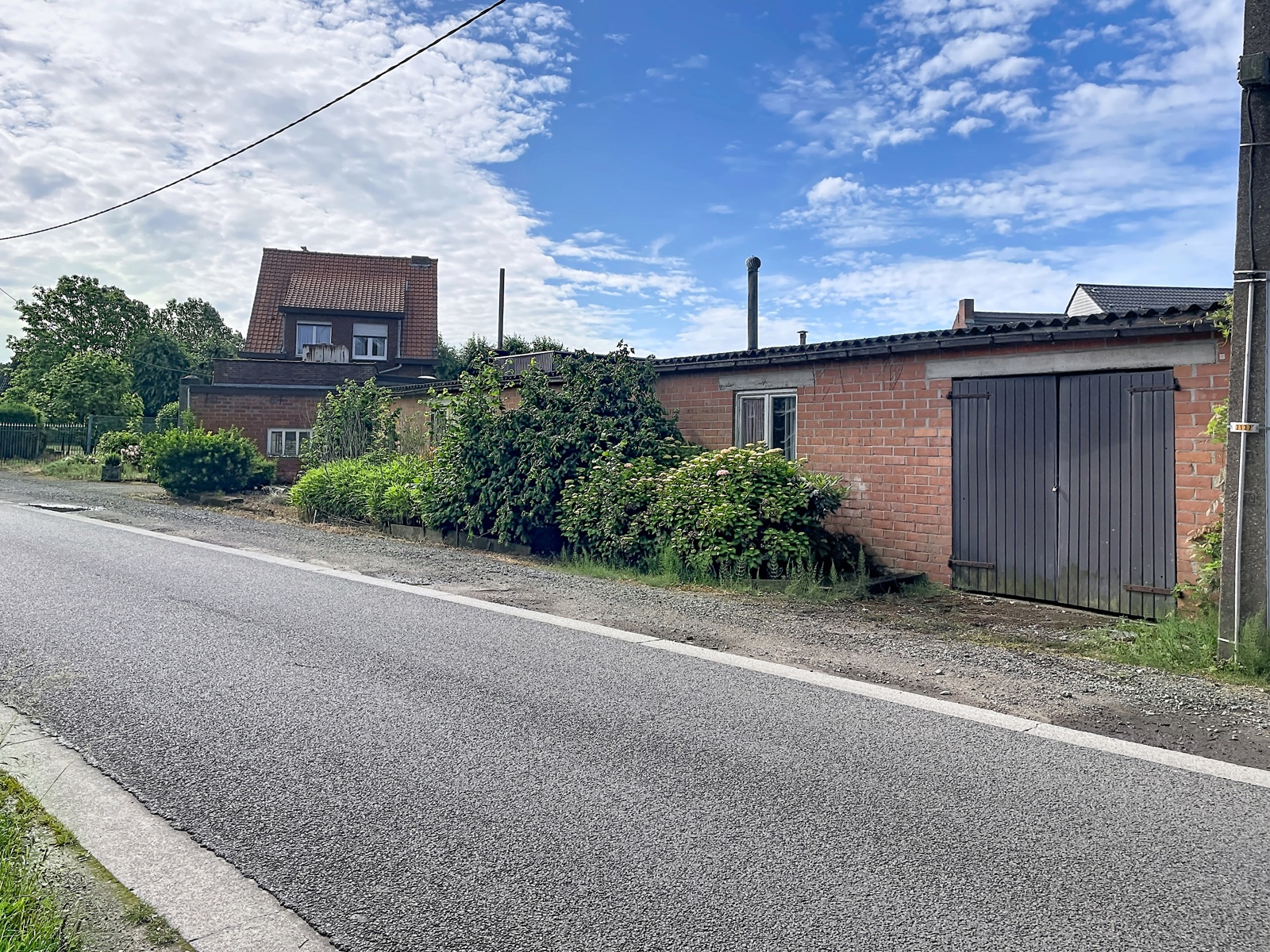 Te renoveren woning met bijgebouwen - foto 4