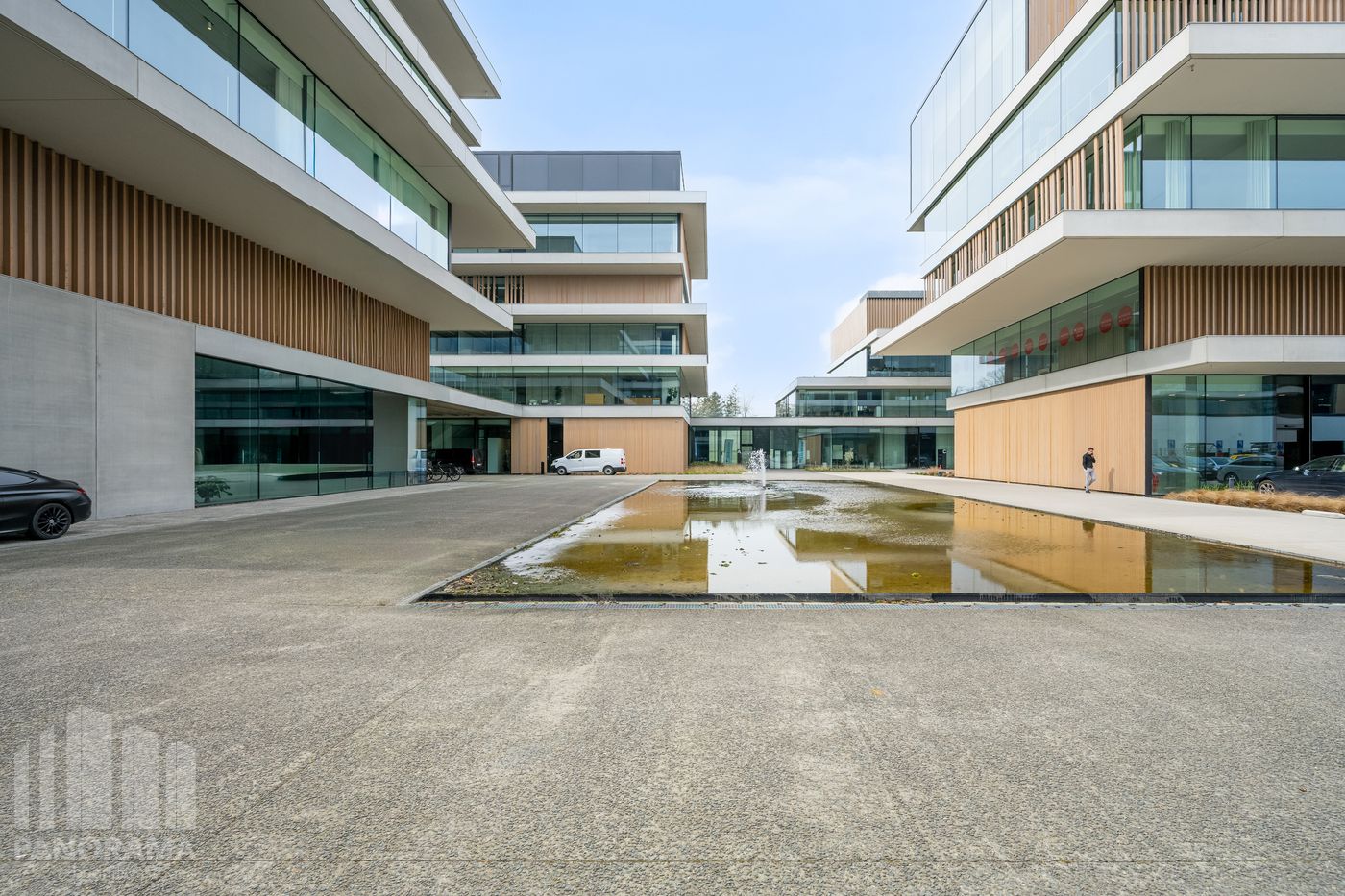 584 m² HIGH-END KANTOREN OP TOPLOCATIE LANGS DE E40 TE OOSTKAMP - foto 5