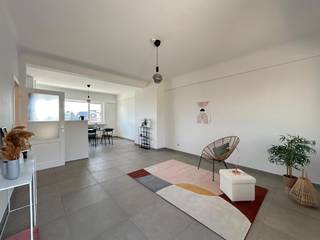 Penthouse op toplocatie met 2 schitterende terrassenDit lichtrijke penthouse bevindt zich op de 8ste verdieping van de residentie Waldorf, op een...