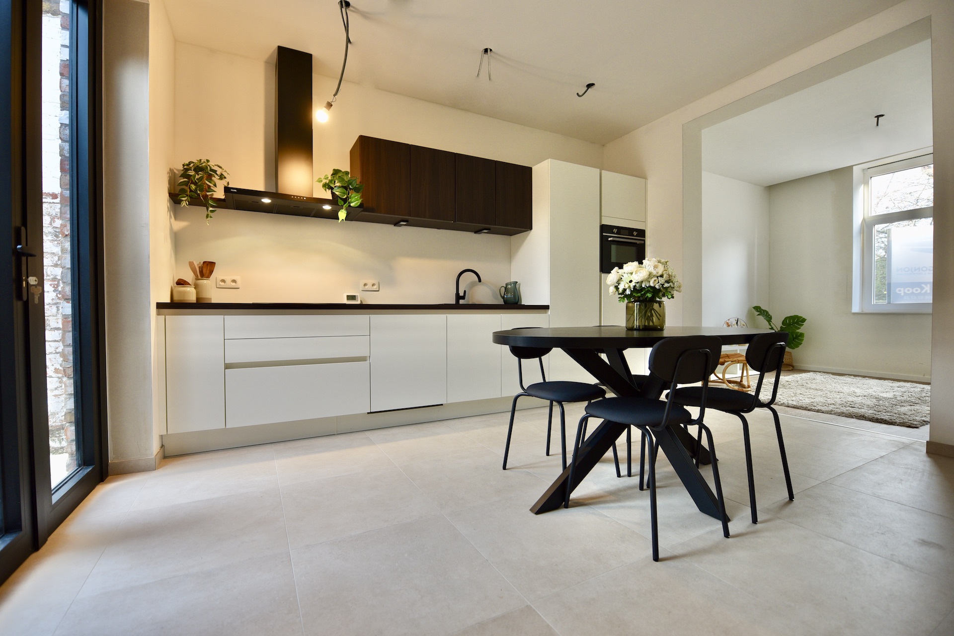 Gerenoveerde woning met 3 slpk en terras voor 319.000 EUR - foto 3