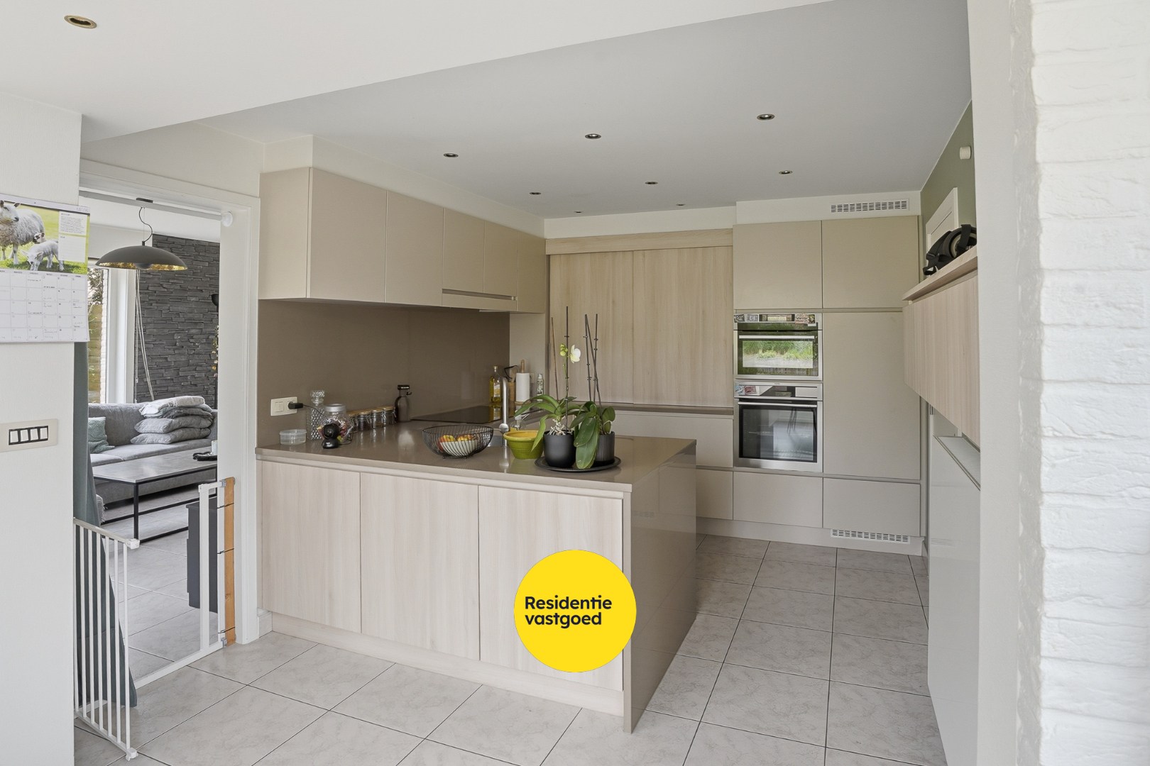 Instapklare alleenstaande woning in residentiële wijk te Aartrijke - foto 5