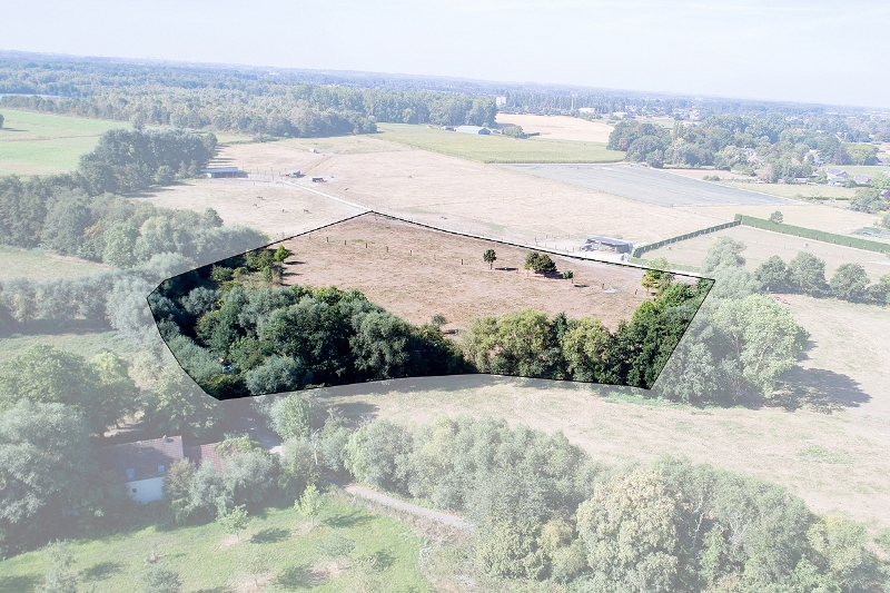 Kom tot rust in deze uitzonderlijk rustig gelegen 'te renoveren' langgevelhoeve op meer dan 2,5 hectaren - foto 4