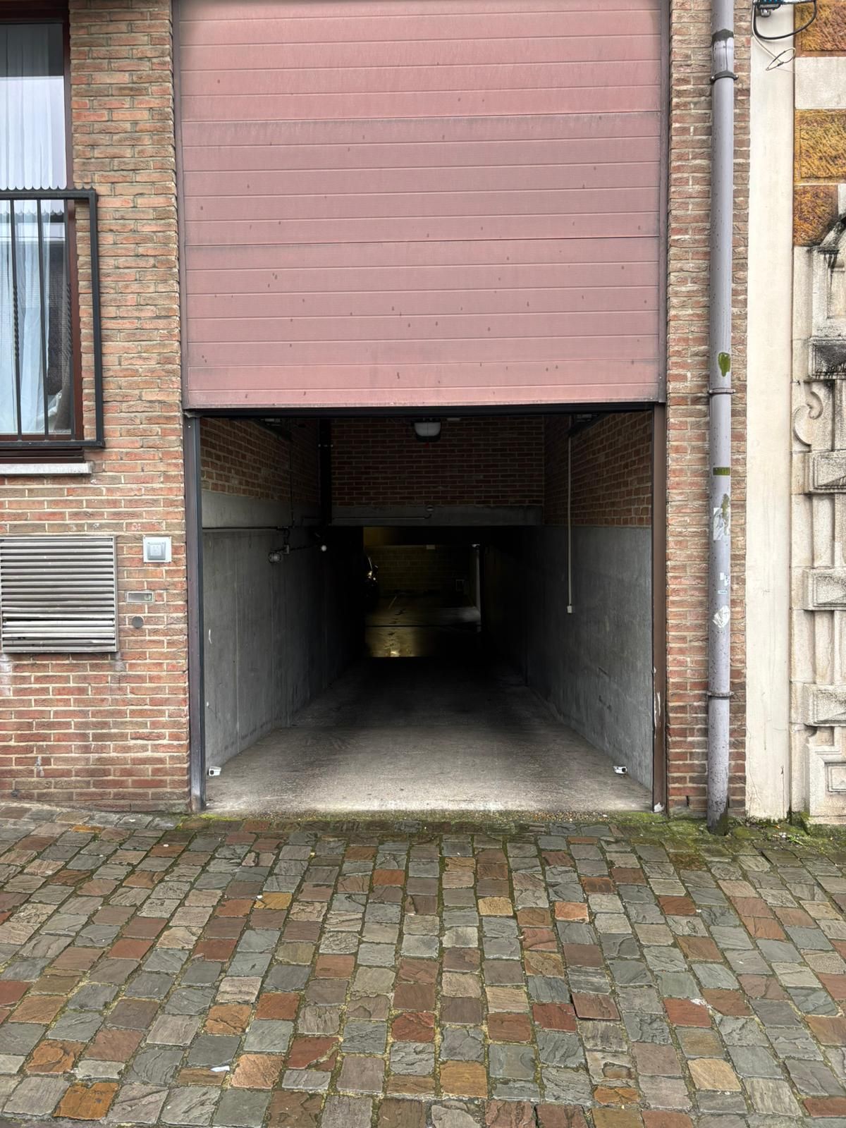 Parkeerplaats te huur - Europese wijk Brussel - foto 2